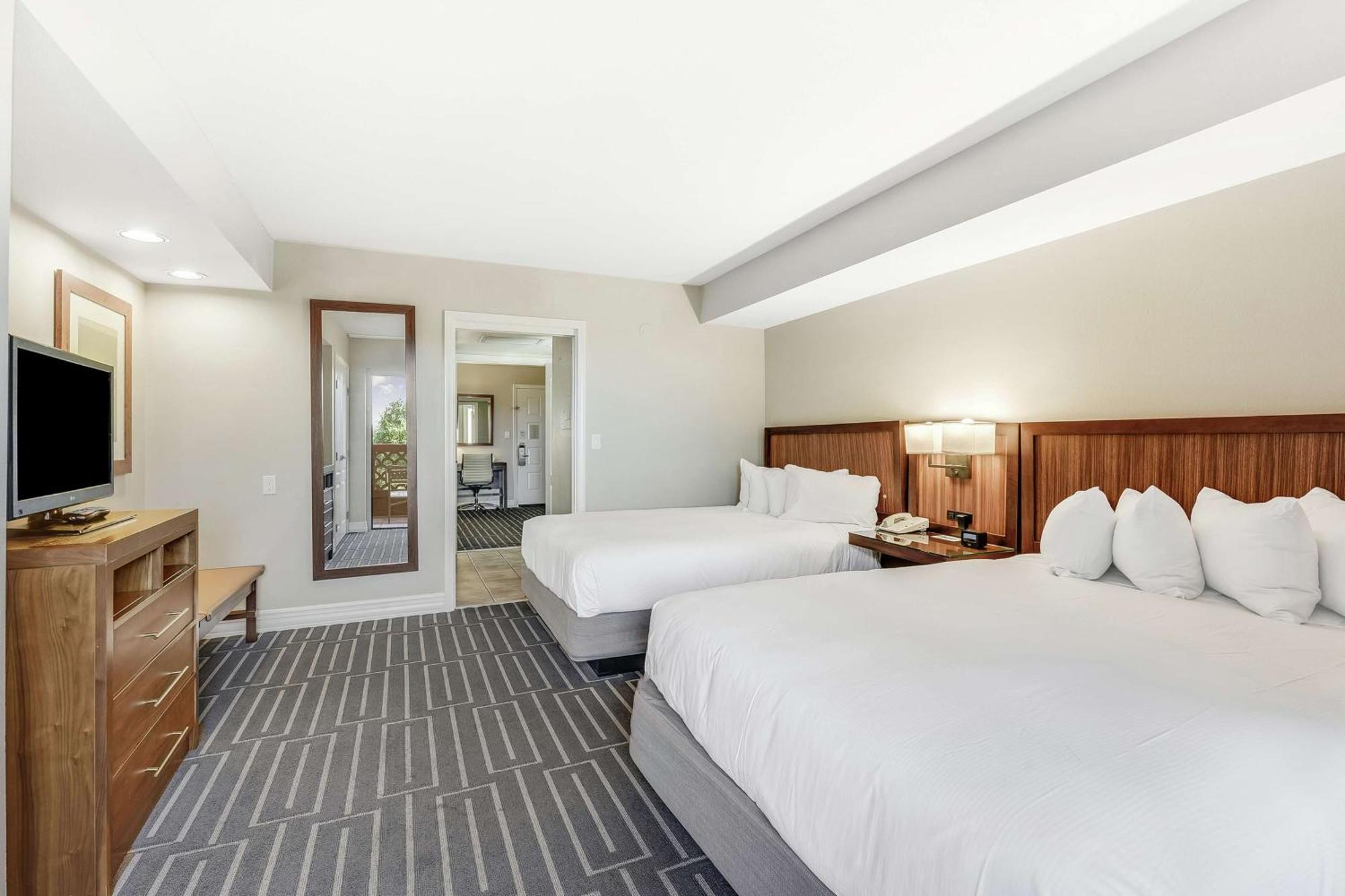 Hilton Phoenix Tapatio Cliffs Resort Exterior foto
