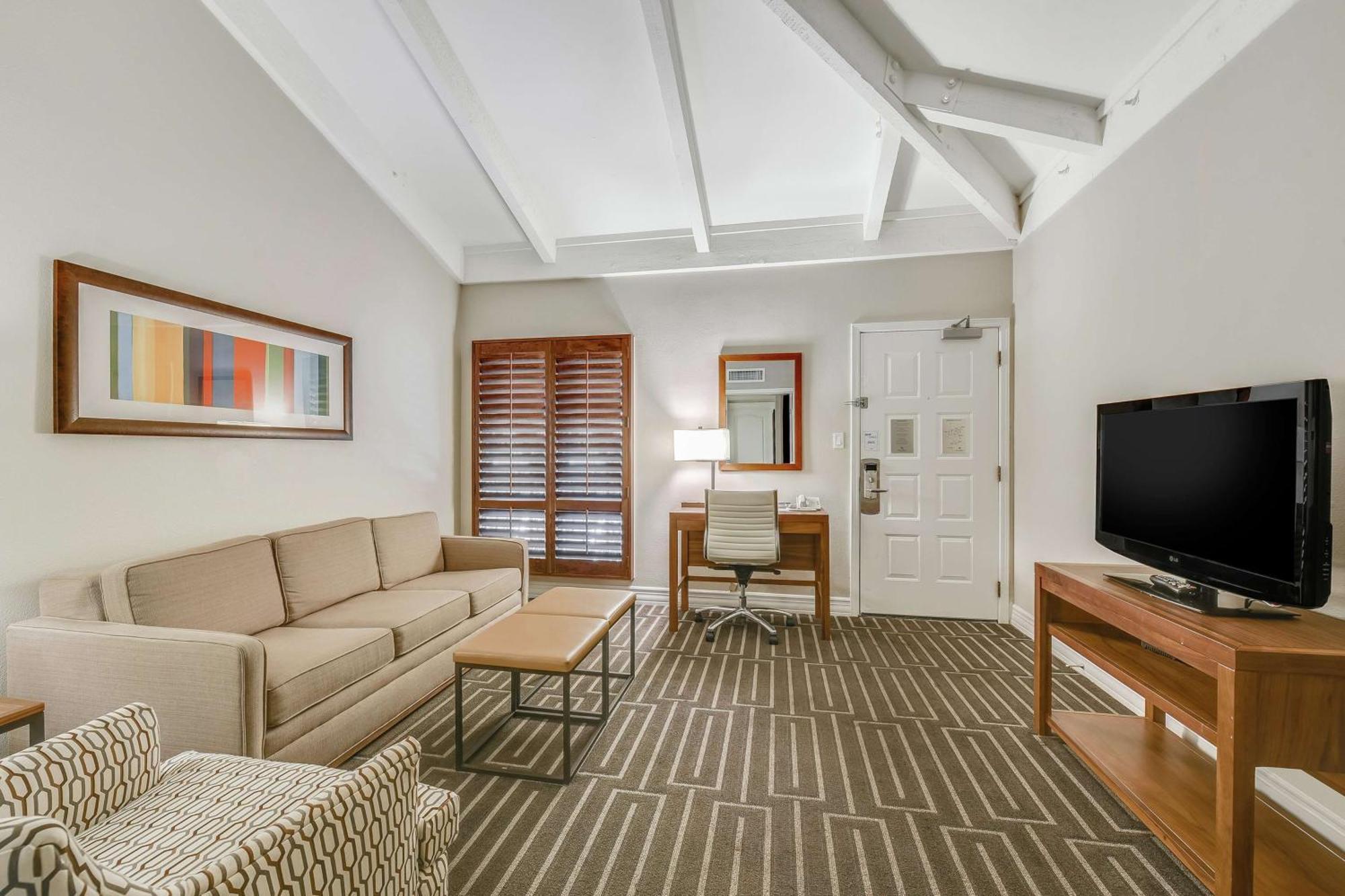 Hilton Phoenix Tapatio Cliffs Resort Exterior foto