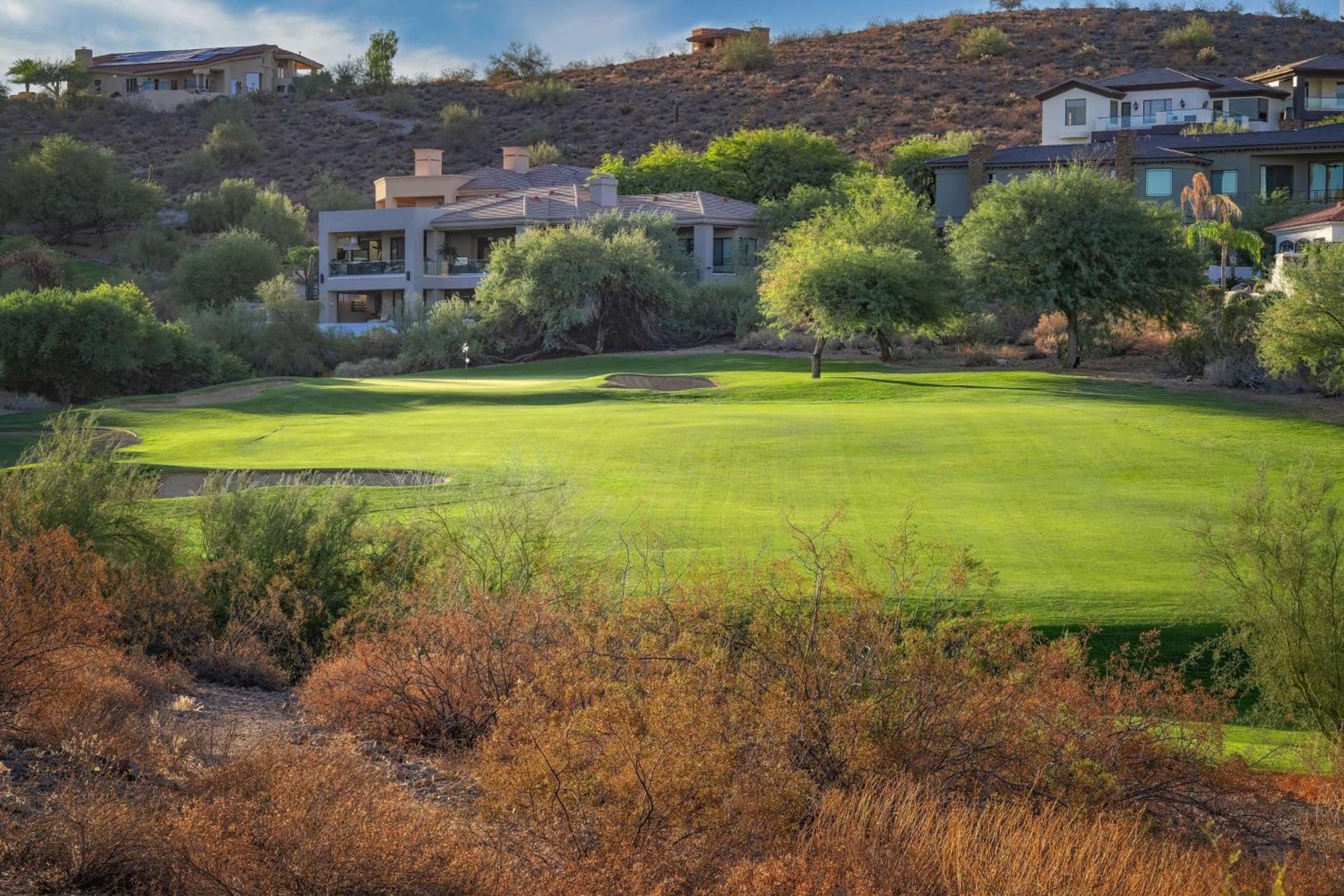 Hilton Phoenix Tapatio Cliffs Resort Exterior foto